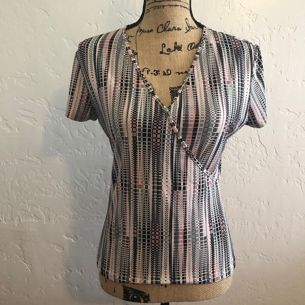 New York & Co. Wrap over collar, small blouse